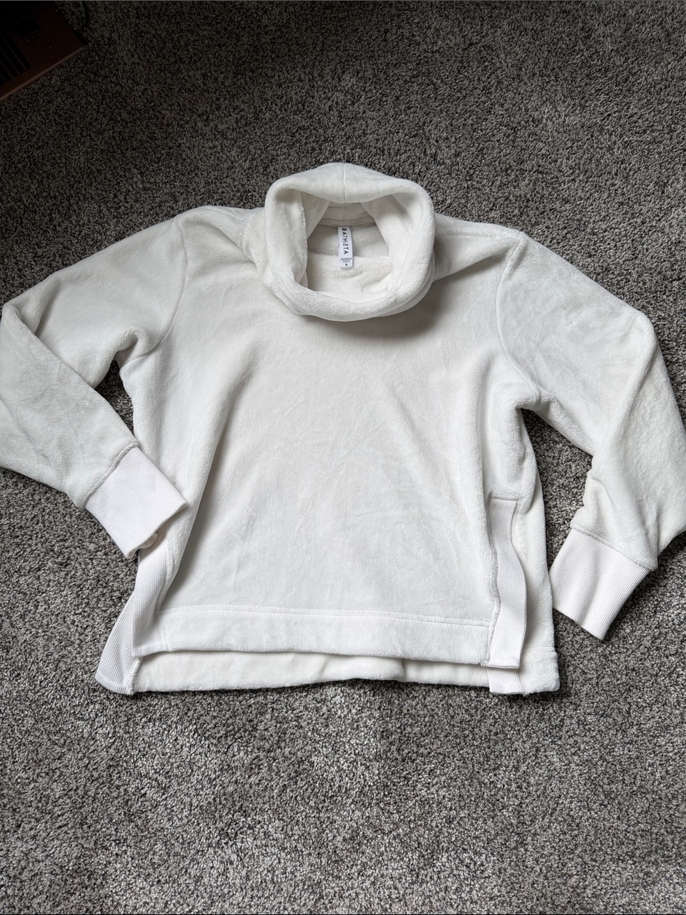 Athleta white Funnel Neck Pullover Sweater